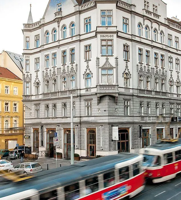 Czech Inn-1
